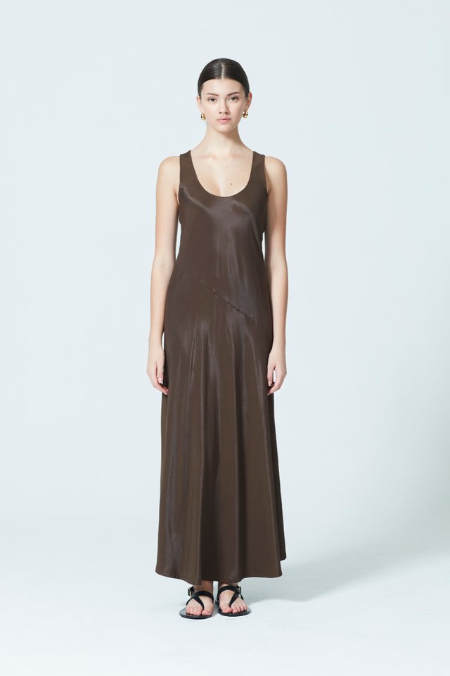 SCOOP NECK BIAS DRESS 