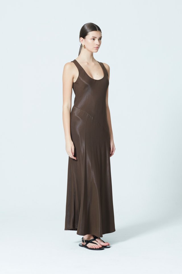 SCOOP NECK BIAS DRESS 