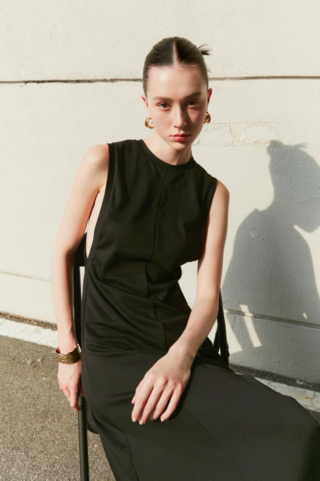PANEL JERSEY DRESS WITH INNER SLIP