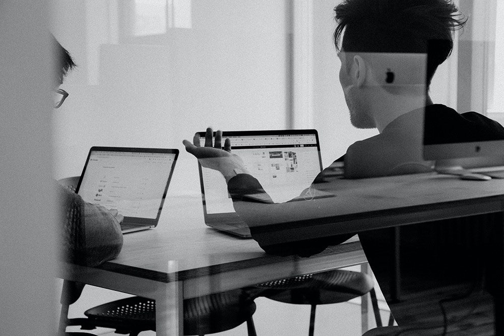 digital advertising (digital presence)